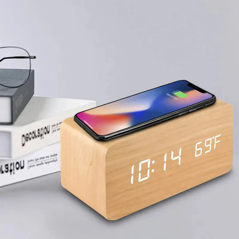Réveil bois chargeur induction - vue 3