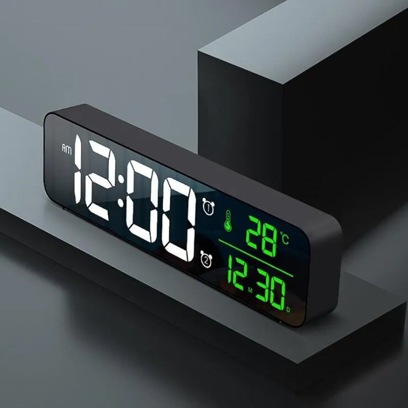 Réveil digital avec date et température - vue 3